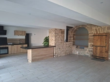 Propriete à vendre 3 pièces HERCE (53)