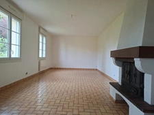 Maison bucolique AMBRIERES LES VALLEES (53)