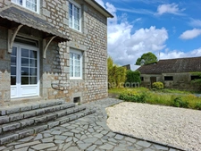 Maison avec dépendances 5 pièces LE TEILLEUL (50)