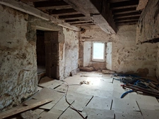 Propriete à vendre 3 pièces HERCE (53)