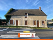 Maison de 96 m² - SALIGNY LE VIF (18) - 4 pièces - 24 500 € 