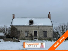 Propriété Maison - Dépendance et Terrain 26 000 m² - 65 900 € - ST GEORGES DE POISIEUX 18200