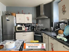 Maison familiale rénovée - 162 m² - 8 pièces - 199 000 € - VIERZON - 18100