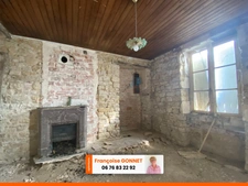 Propriété Maison - Dépendance et Terrain 26 000 m² - 65 900 € - ST GEORGES DE POISIEUX 18200