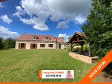 Maison Familiale - 195 m² - 4 chambres - 339 000 €