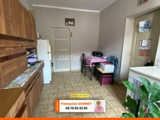 Maison de 112 m² (2 appt de 63 m² et 49 m²) - 99 900 € 
