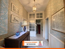 Maison de caractère - 5 pièces - 145 m² - 133 000 € - CHATEAUMEILLANT