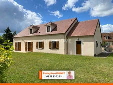 Maison Familiale - 195 m² - 4 chambres - 339 000 €
