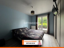 Maison 215 m² - 5 chambres - Terrain 4 200 m² - Piscine - 257 000 € - SAINT PIERRE LES ETIEUX - 18200