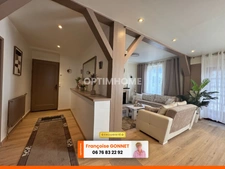 Maison familiale rénovée - 162 m² - 8 pièces - 199 000 € - VIERZON - 18100