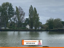 Etang de pêche avec maison de 145 m² - 249 900 €