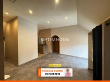LONGERE de 215 m² - 6 pièces - 4 chambres - Piscine - 275 000 € - LAPAN