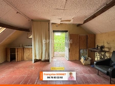 Maison 4 pièces - 108 m² - 21 000 € - LUGNY CHAMPAGNE - 18140