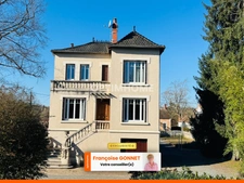 Maison de Caractère - 120 m² - 4 chambres - URCAY (03) -149 900 €