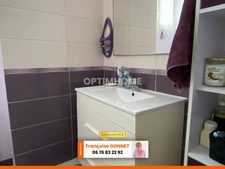 Maison familiale rénovée - 162 m² - 8 pièces - 199 000 € - VIERZON - 18100