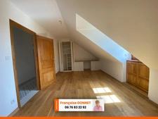 Maison Familiale - 195 m² - 4 chambres - 339 000 €