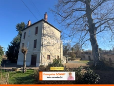 Maison de Caractère - 120 m² - 4 chambres - URCAY (03) -149 900 €