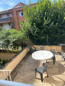 A 2' de la gare du centre 160m2 avec terrasse