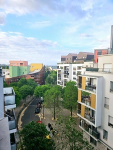 A LIMEIL BREVANNES CE DUPLEX SITUE à 10 MN à pieds du Téléval (station temps durable) 