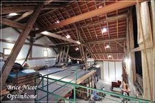 Ferme avec maison 4 chambres, terrain 8000 m² et source naturelle