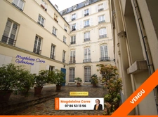 Proximité Place des Vosges - Studio lumineux au calme – Cour pavée