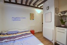 Arts & Métiers – Studio meublé 14,8 m² – Très bon état – Lumineux – Calme