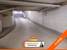 Place de parking en sous-sol - 2 minutes métro Michel Bizot