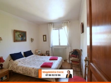Crosne limite Yerres - Maison familiale 6 pièces avec jardin, garage et dépendance