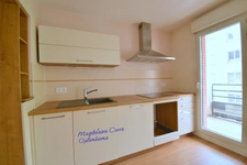 Appartement 3 pièces avec balcon, parking et box: Confort moderne et cadre de vie idéal à Maisons-Alfort