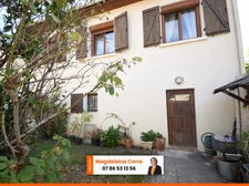 Crosne limite Yerres - Maison familiale 6 pièces avec jardin, garage et dépendance