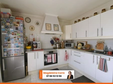 Crosne limite Yerres - Maison familiale 6 pièces avec jardin, garage et dépendance