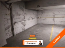 Place de parking en sous-sol - 2 minutes métro Michel Bizot