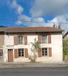 A VENDRE MAISON A FINIR DE RENOVER PROCHE DE LA BELGIQUE ET DU LUXEMBOURG