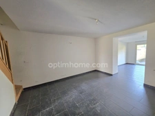 Maison de village rénovée à vendre en exclusivité!! 4 chambres avec jardin et garage à Septsarges