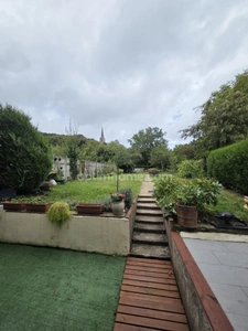 Maison à vendre 3 chambres, garage et jardin à Mont-Devant-Sassey, proche de la Belgique et du Luxembourg.