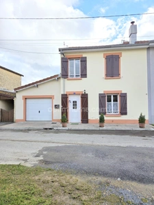 Maison à vendre 4 pièces, jardin et 2 garages à SIVRY SUR MEUSE 