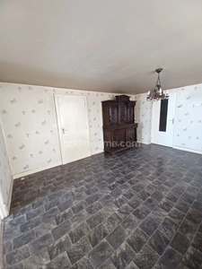 A VENDRE EN EXCLUSIVITE MAISON 3 CHAMBRES A RENOVER PROCHE DE LA BELGIQUE ET DU LUXEMBOURG
