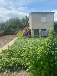 Maison à vendre 4 pièces, jardin et 2 garages à SIVRY SUR MEUSE 