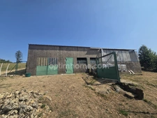 A VENDRE en EXCLUSIVITE maison de famille 5 chambres, 35 ares de terrain et petit hangar