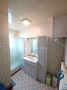MAISON INDIDUELLE SUR SOUS-SOL A VENDRE!! 4 CHAMBRES, JARDIN ET GARAGE
