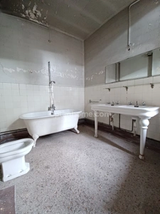  A VENDRE!!!   MAISON DE MAÎTRE à rénover PROCHE DU CENTRE VILLE DE VERDUN