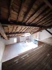 A VENDRE MAISON A FINIR DE RENOVER PROCHE DE LA BELGIQUE ET DU LUXEMBOURG