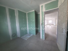 Maison à vendre 4 pièces, garage et vaste sous-sol proche de la Belgique et du Luxembourg 