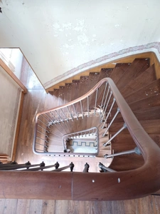  A VENDRE!!!   MAISON DE MAÎTRE à rénover PROCHE DU CENTRE VILLE DE VERDUN