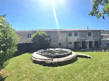Maison de village à vendre en exclusivité 4 chambres, grange et jardin REVILLE AUX BOIS (55150)
