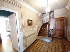 A VENDRE MAISON BOURGEOISE 4 CHAMBRES, JARDINS, GARAGE, SANS VIS A VIS!!
