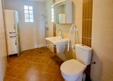 A VENDRE en EXCLUSIVITE maison de famille 5 chambres, 35 ares de terrain et petit hangar