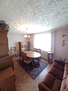 MAISON INDIDUELLE SUR SOUS-SOL A VENDRE!! 4 CHAMBRES, JARDIN ET GARAGE