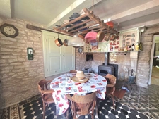 Maison de village à vendre en exclusivité 4 chambres, grange et jardin REVILLE AUX BOIS (55150)
