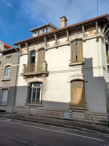  A VENDRE!!!   MAISON DE MAÎTRE à rénover PROCHE DU CENTRE VILLE DE VERDUN